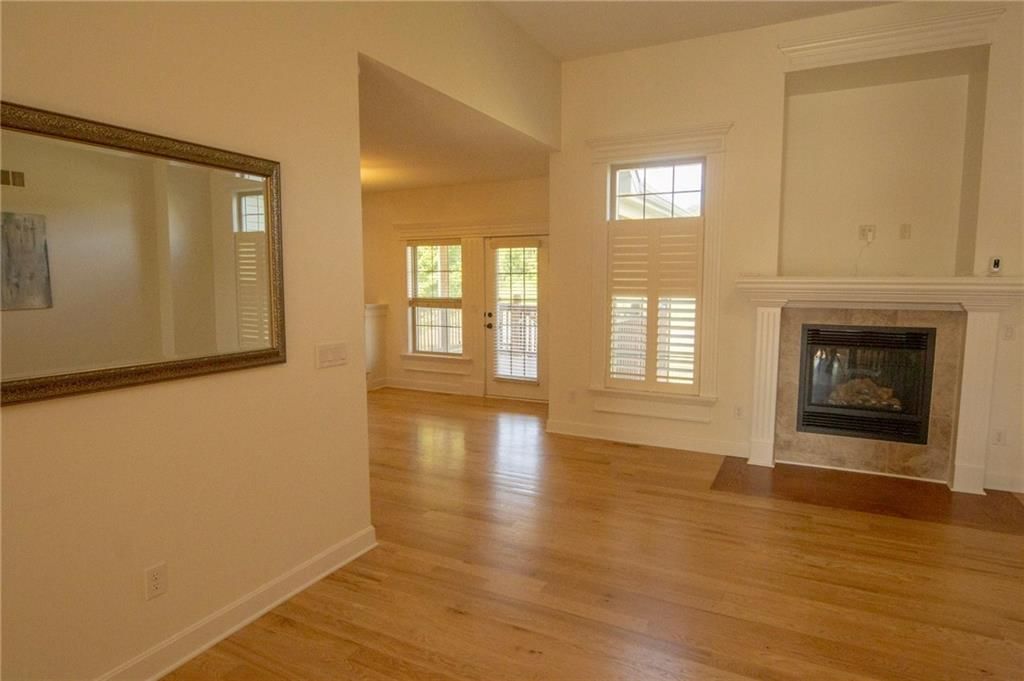 3804 Kingston Court — photo 8