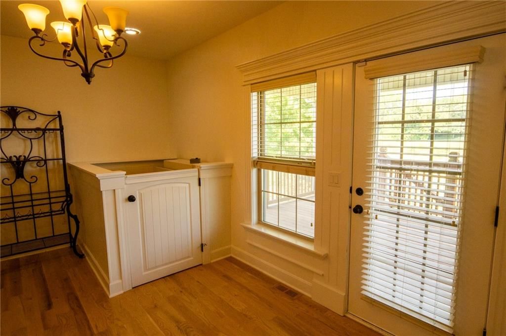 3804 Kingston Court — photo 9