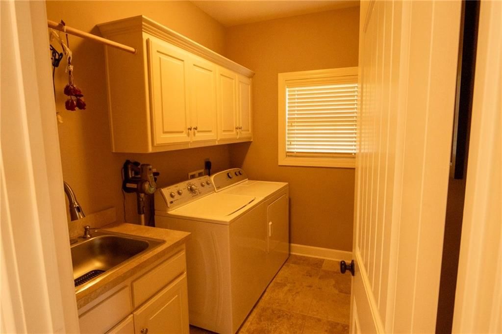3804 Kingston Court — photo 12