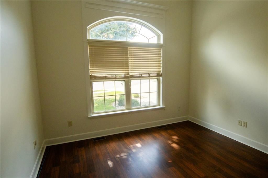 3804 Kingston Court — photo 23