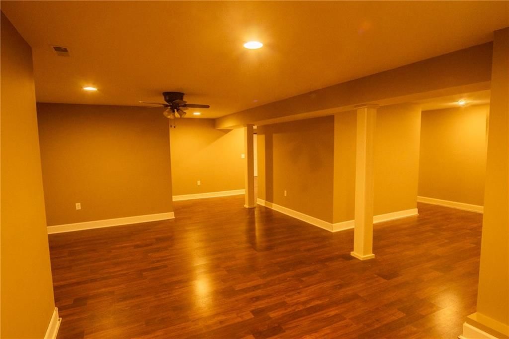3804 Kingston Court — photo 32