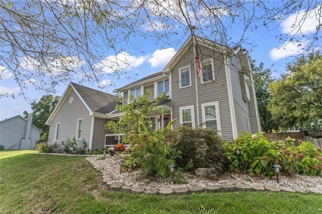 624 S Bittersweet Road — photo 1