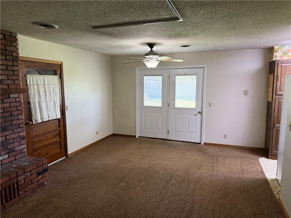 303 McAtee Drive — photo 11