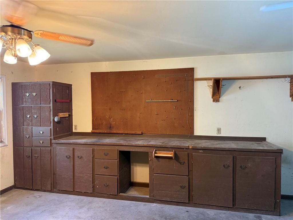 303 McAtee Drive — photo 34