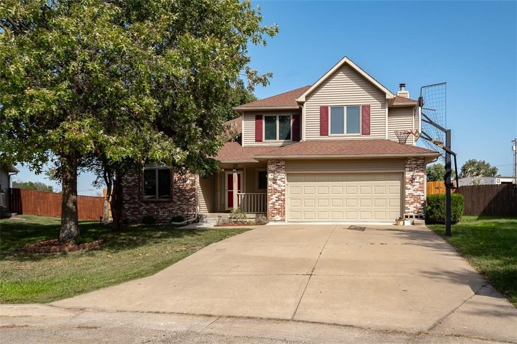 1303 Pin Oak Circle — photo 6