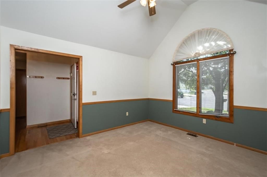 1303 Pin Oak Circle — photo 10