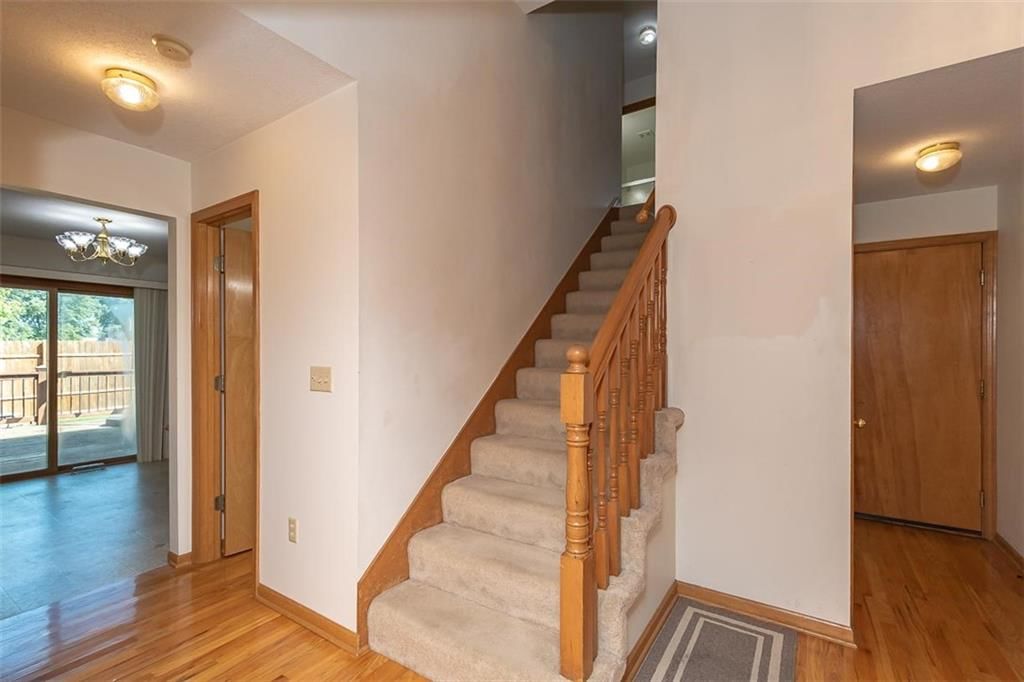 1303 Pin Oak Circle — photo 14