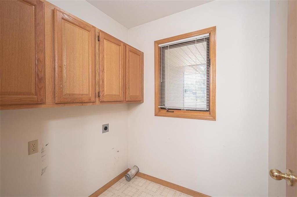 1303 Pin Oak Circle — photo 28