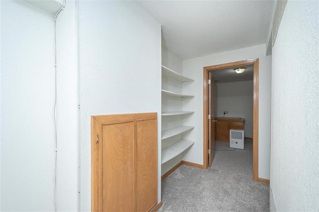 1303 Pin Oak Circle — photo 56