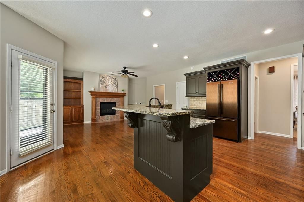 Photo 12 of 35 - 15101 W 146th Circle