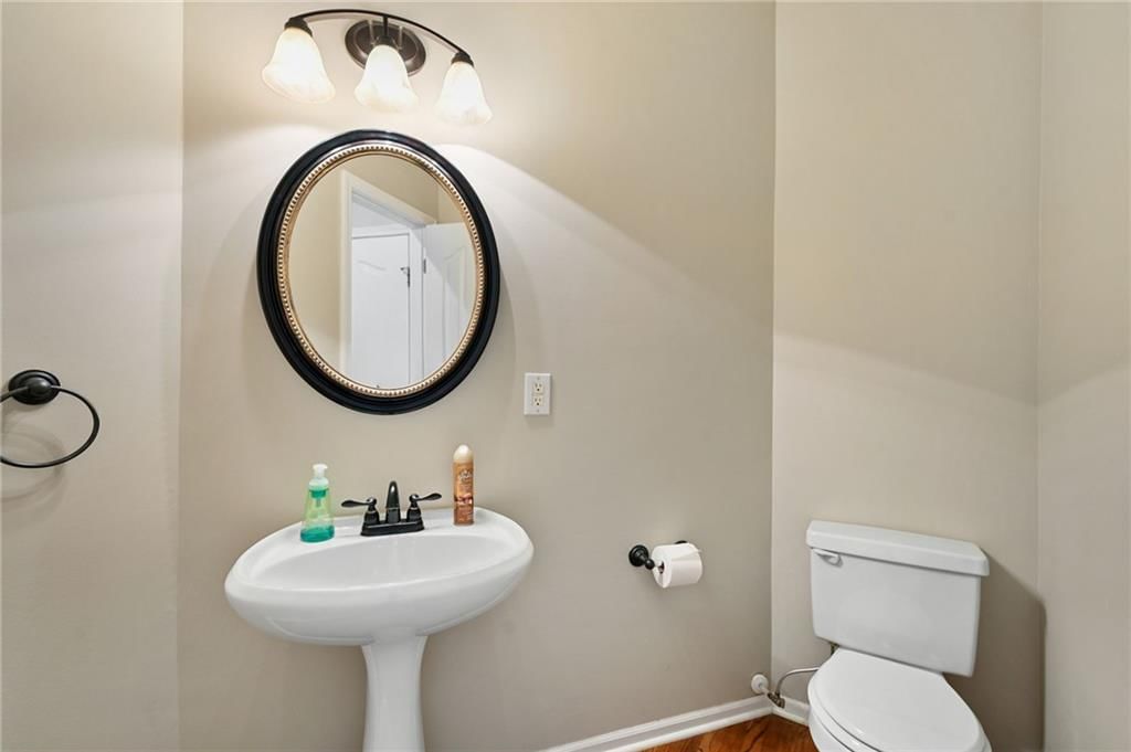 Photo 17 of 35 - 15101 W 146th Circle