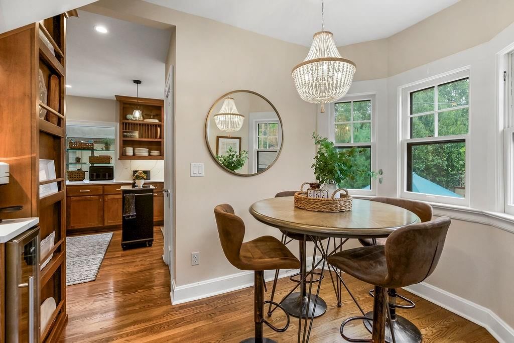 Photo 10 of 34 - 214 W 70th Street
