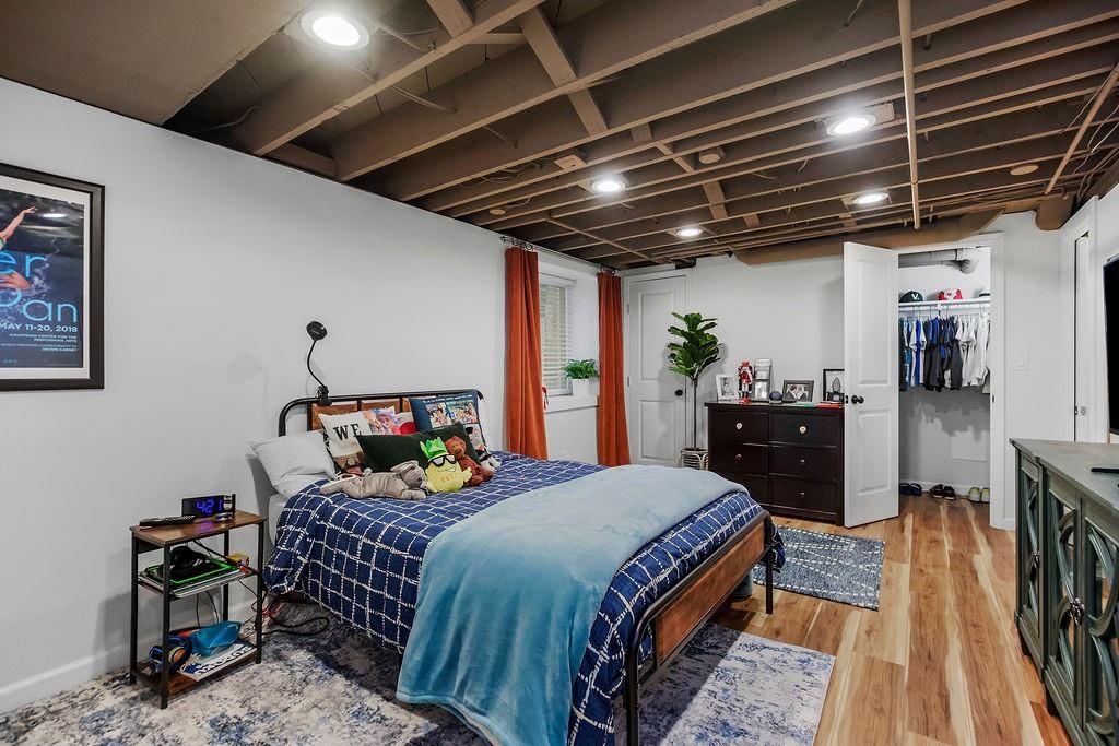 Photo 25 of 34 - 214 W 70th Street