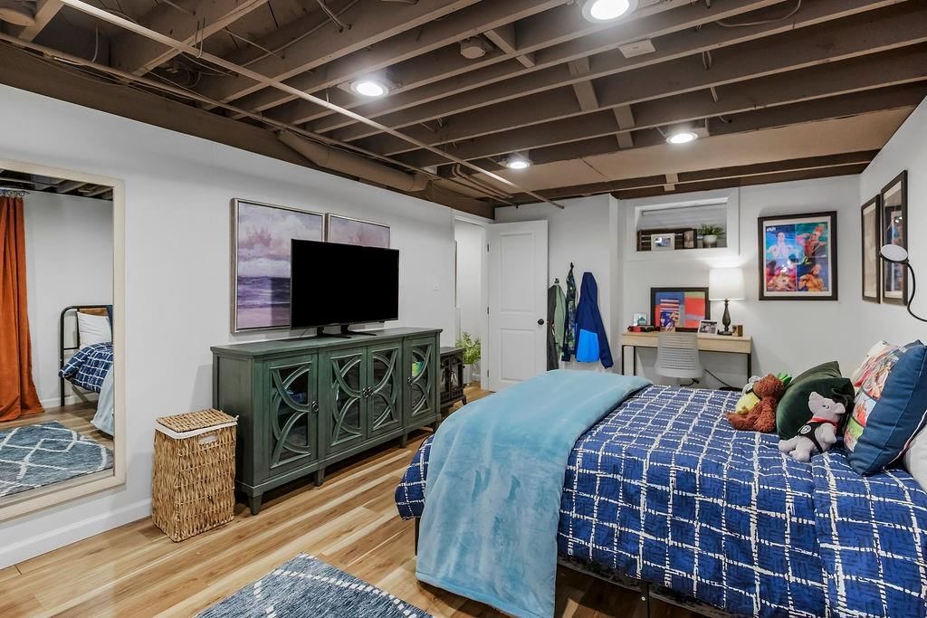 Photo 26 of 34 - 214 W 70th Street