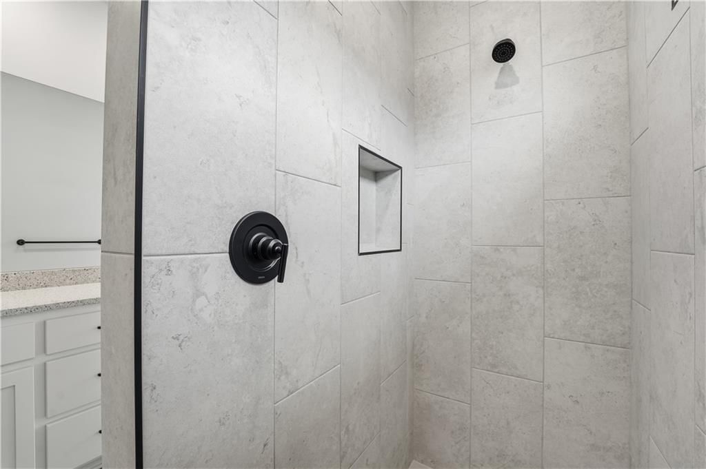 1709 NW 105th Terrace — photo 5