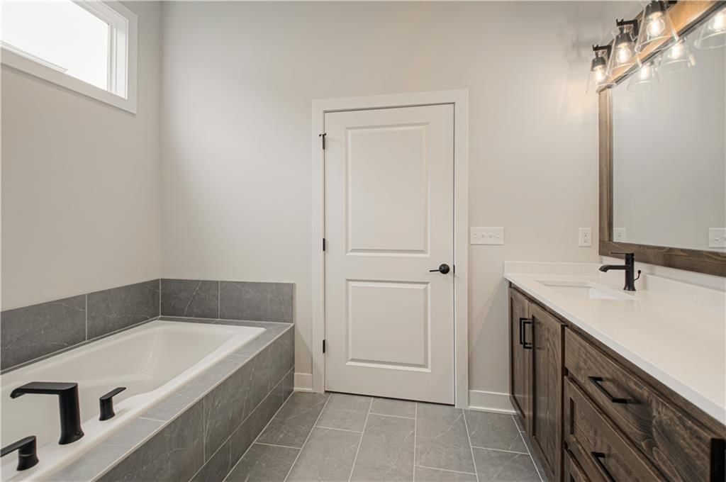 25257 W 142nd Street — photo 20