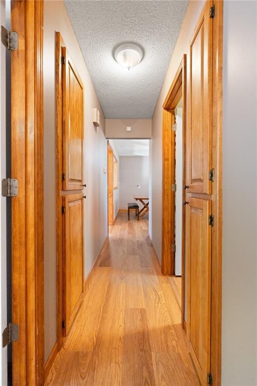 407 E Richardson Street — photo 20