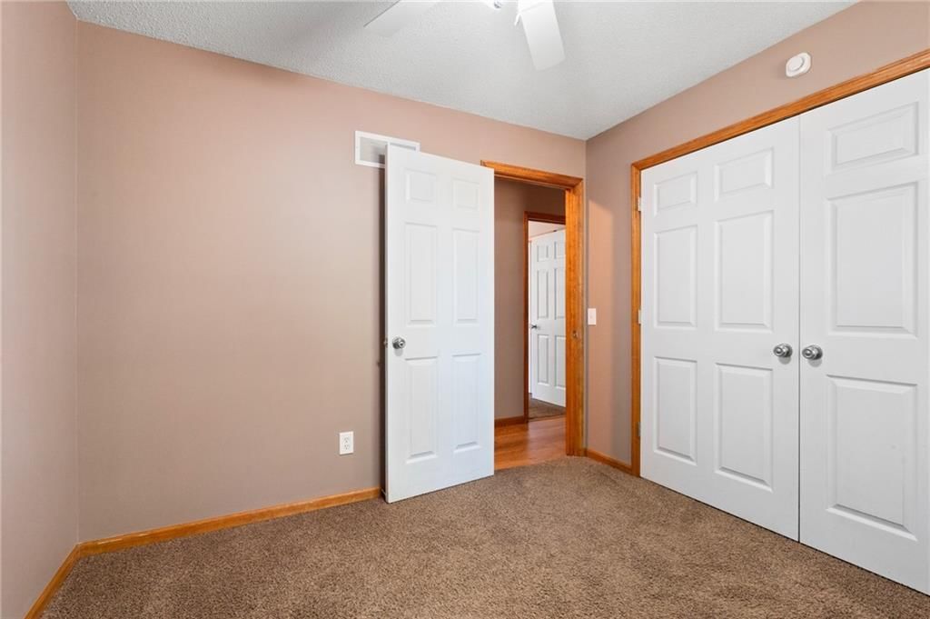407 E Richardson Street — photo 24