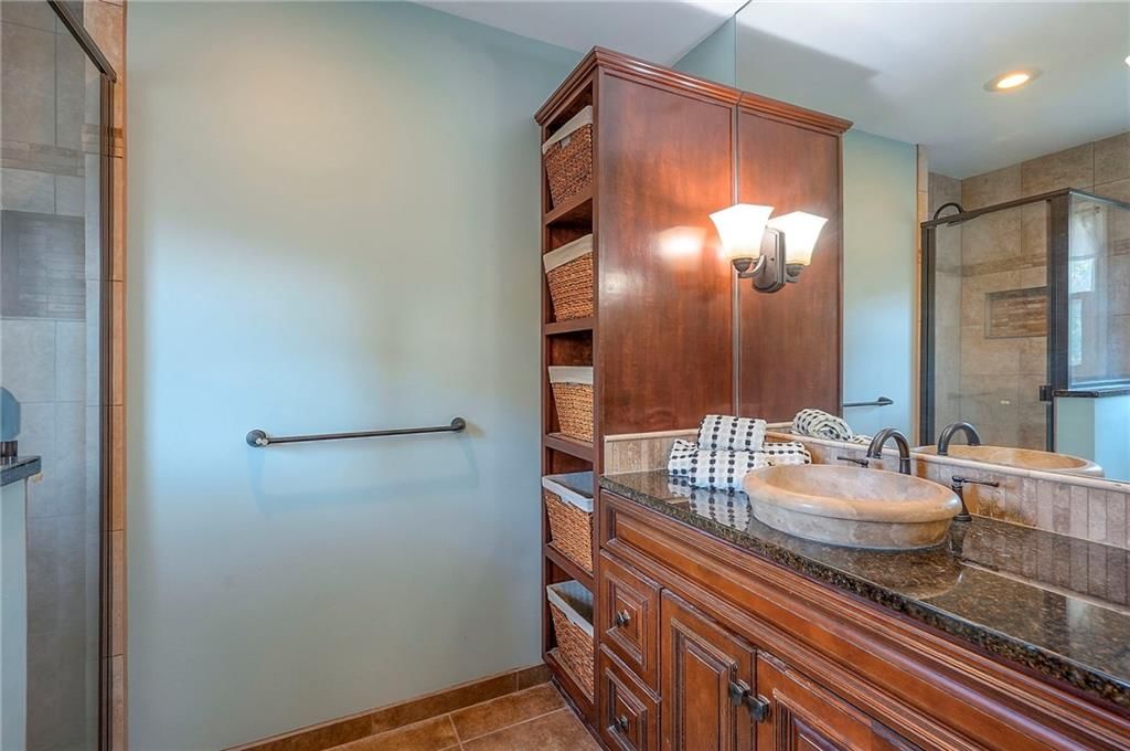 12506 Monroe Avenue — photo 24