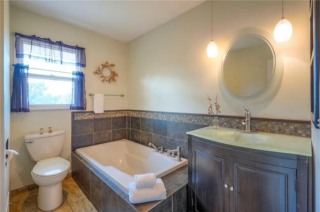 12506 Monroe Avenue — photo 28