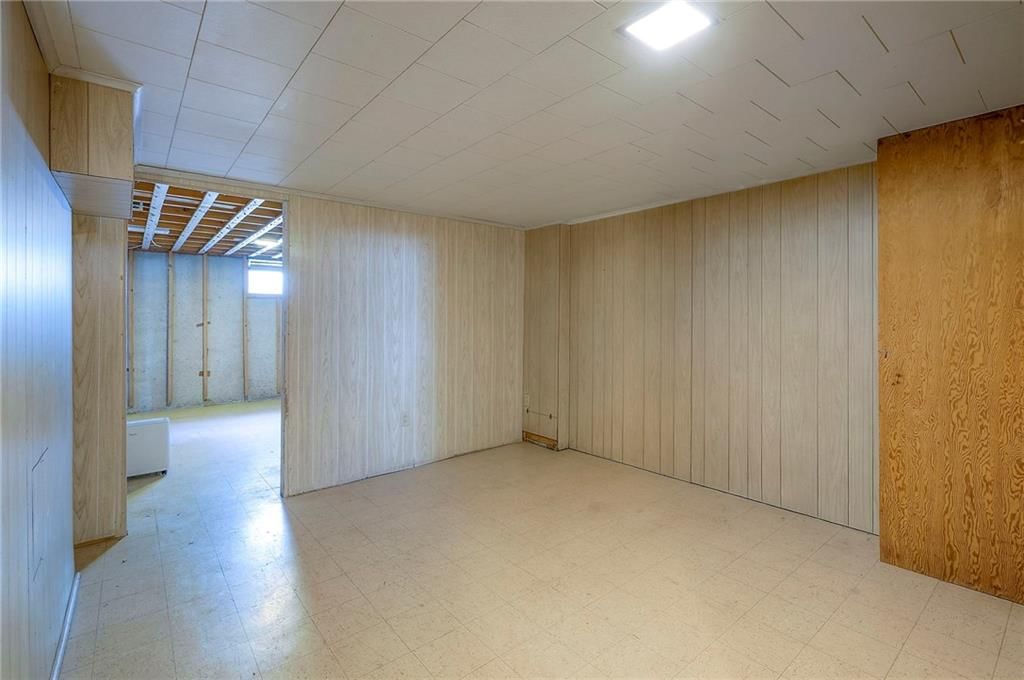 12506 Monroe Avenue — photo 31