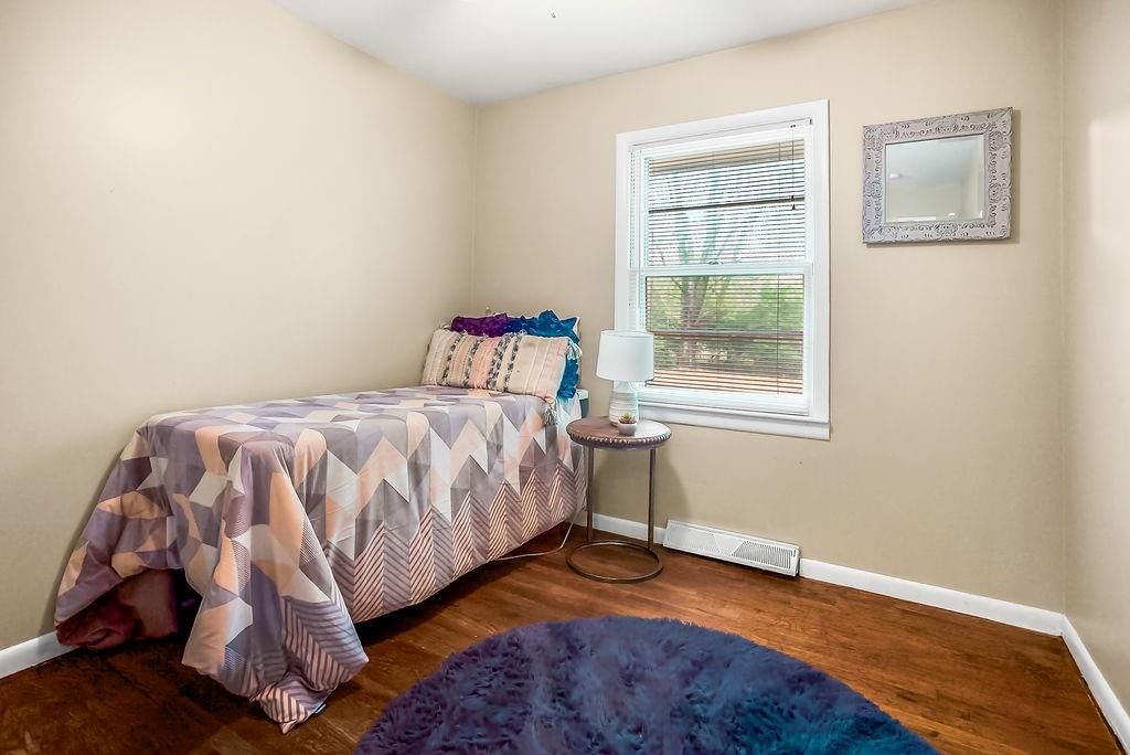 11621 McKinley Avenue — photo 15