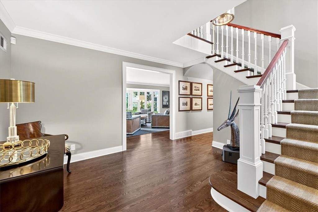 1055 W 54th Street — photo 3