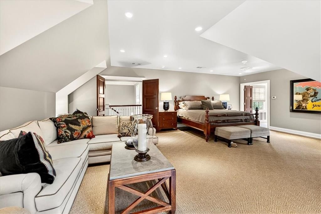 1055 W 54th Street — photo 22