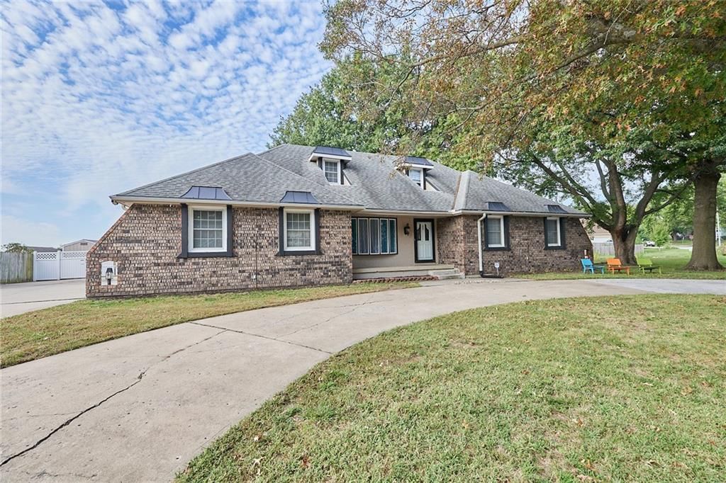1017 Johnston Drive — photo 11