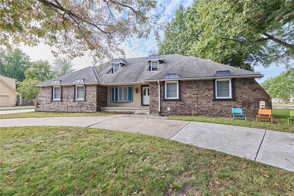 1017 Johnston Drive — photo 12
