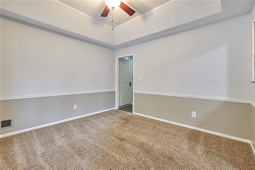 1017 Johnston Drive — photo 17