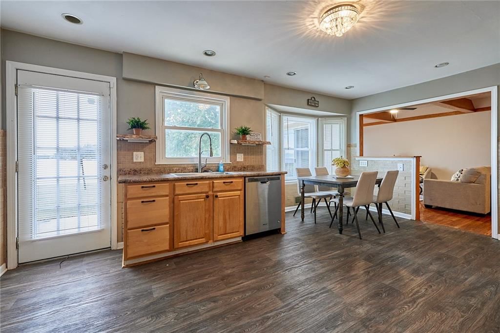 1017 Johnston Drive — photo 24