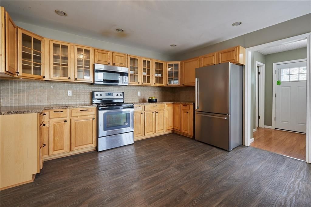 1017 Johnston Drive — photo 25