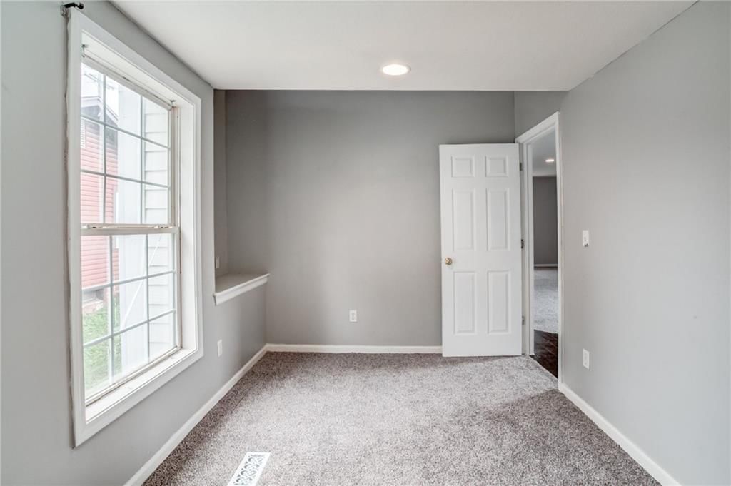 903 Walnut Street — photo 13