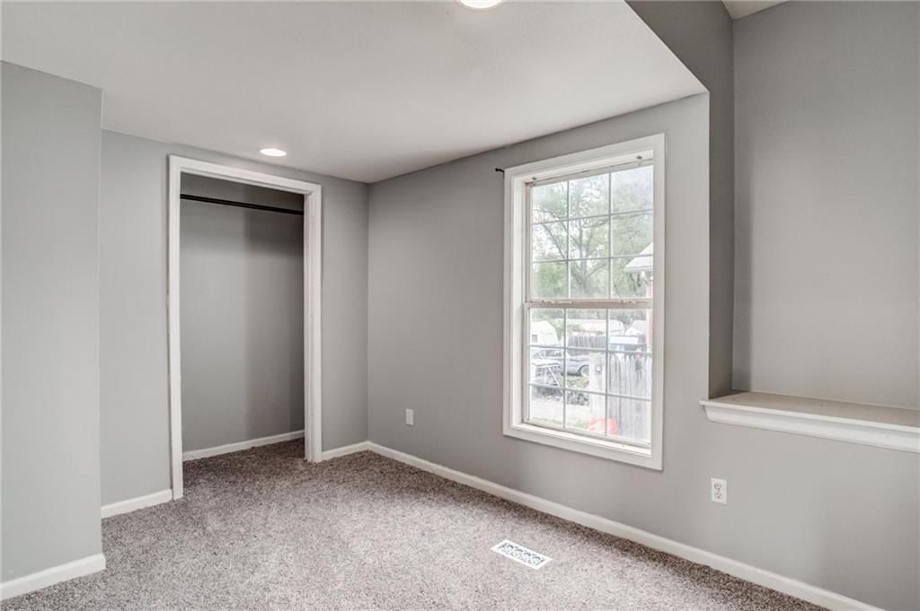 903 Walnut Street — photo 14