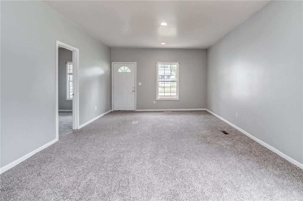 903 Walnut Street — photo 16