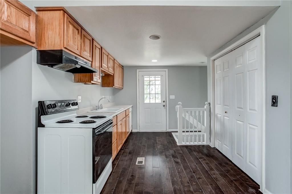 903 Walnut Street — photo 17