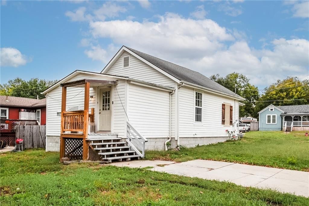 903 Walnut Street — photo 18