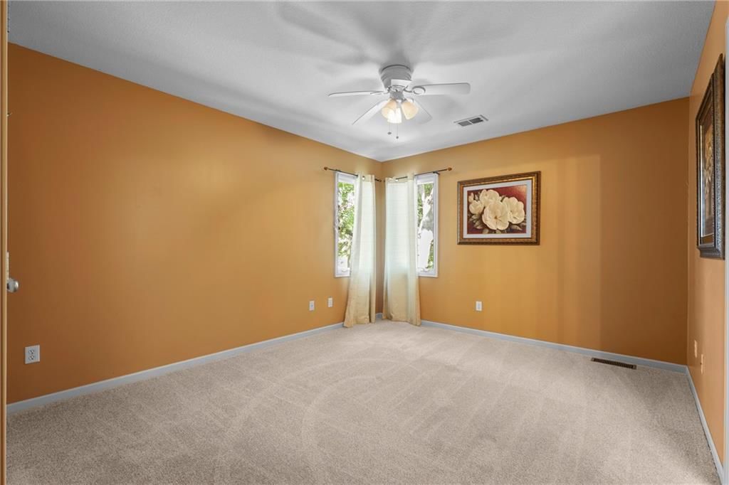 9205 N Flora Avenue — photo 30