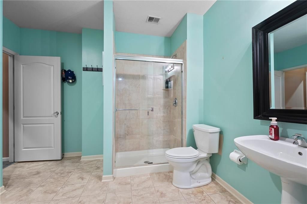 9205 N Flora Avenue — photo 36