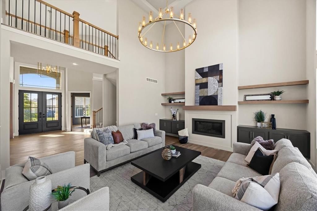 17321 Larsen Street — photo 7