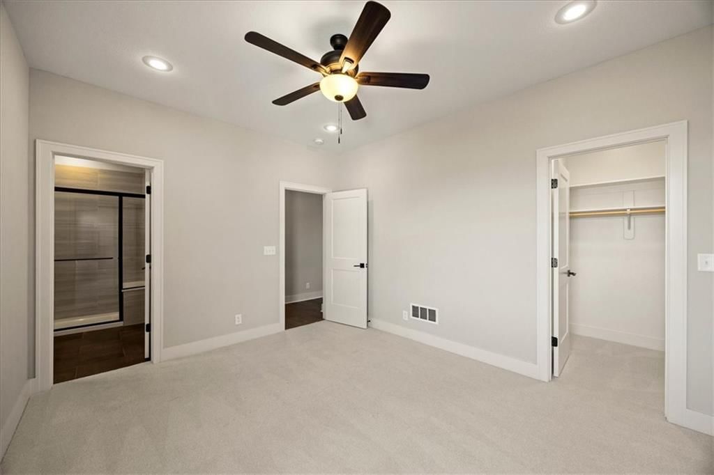 17321 Larsen Street — photo 29