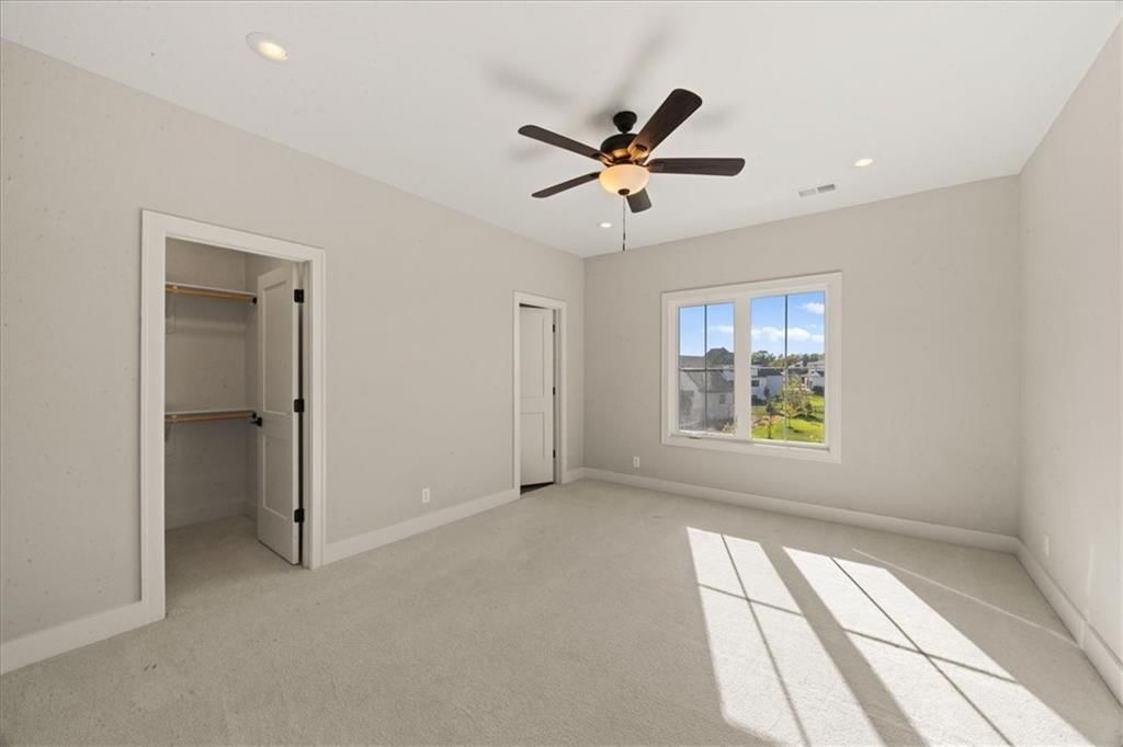 17321 Larsen Street — photo 31