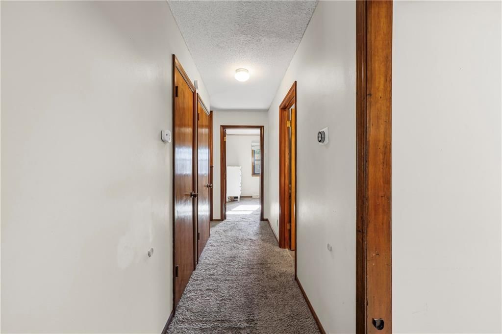 702 Quincy Boulevard — photo 8