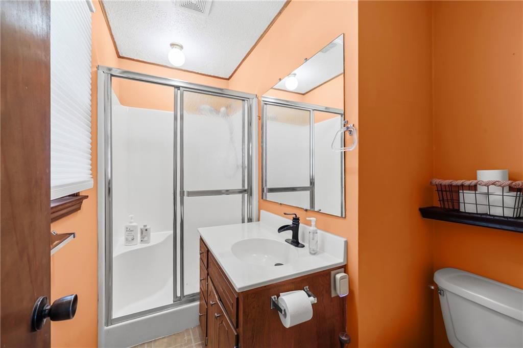 702 Quincy Boulevard — photo 11