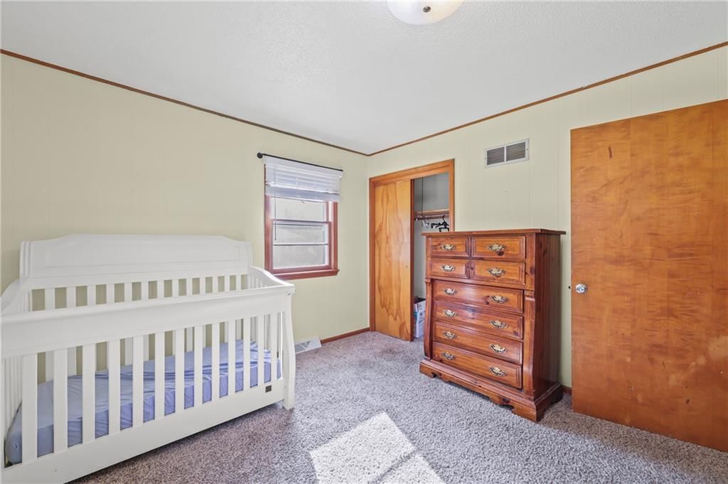 702 Quincy Boulevard — photo 12