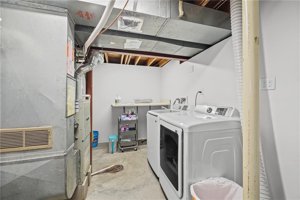702 Quincy Boulevard — photo 21