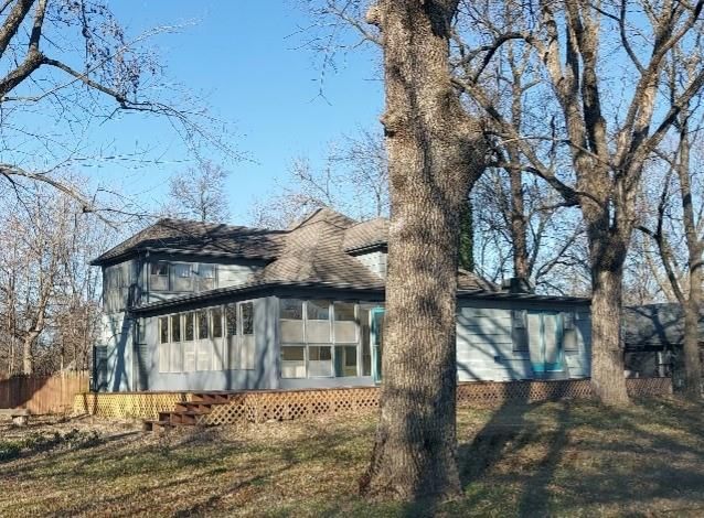 4073 Parkview Drive — photo 3