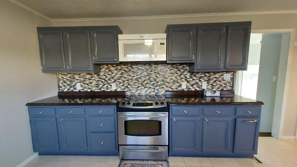 4073 Parkview Drive — photo 23