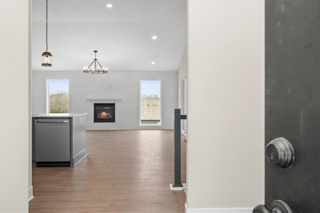 1305 N Holland Drive — photo 4
